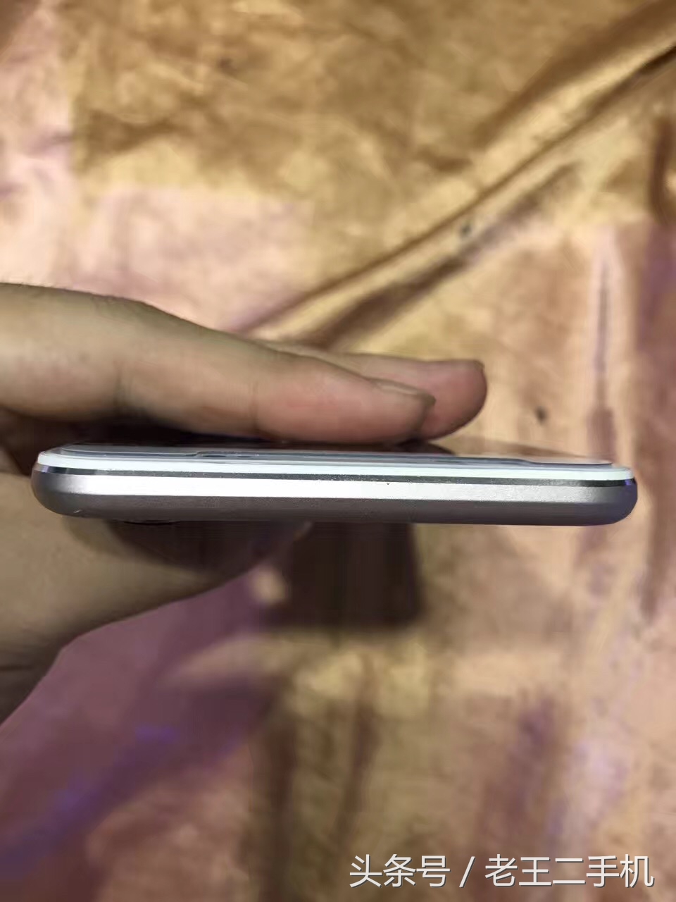 四五千的国产手机不如买苹果手机,iphone1000以下二手机推荐