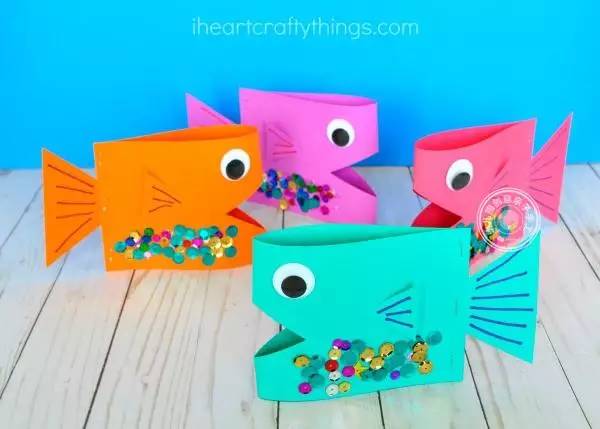 幼儿园简单卡纸小贺卡,卡纸贺卡幼儿园手工