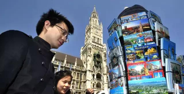 中国游客在德国实体店买东西,不差钱逛山姆