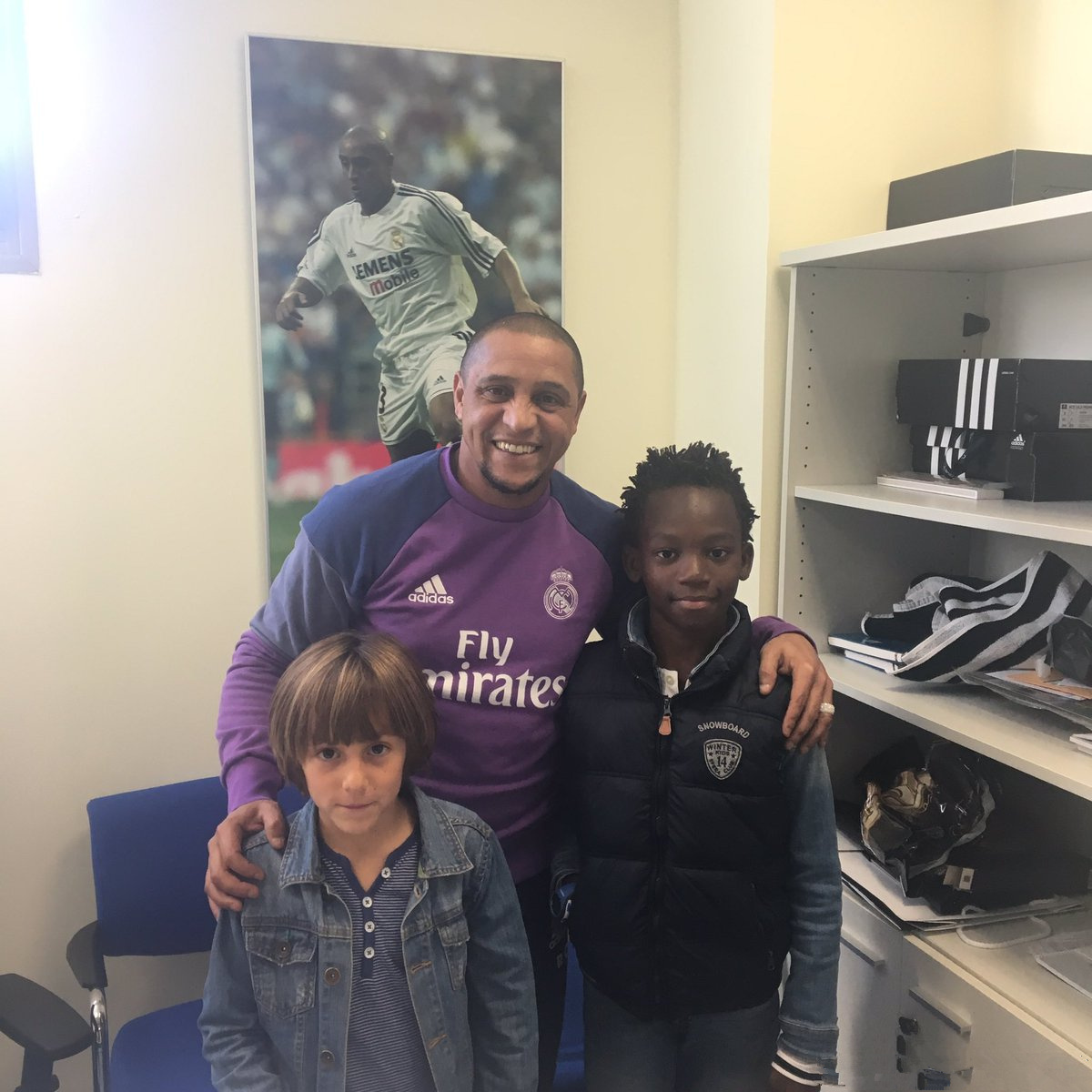 皇马卡洛斯大罗,皇马形象大使卡洛斯