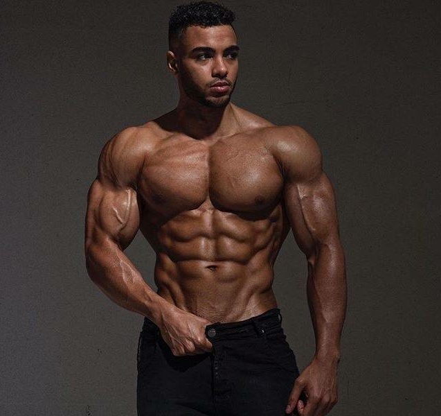 胸肌各个部位哑铃训练方法,最好的哑铃胸肌训练动作