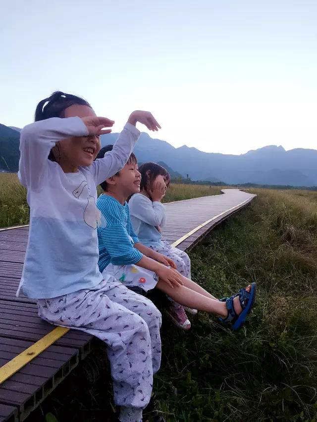 北纬30°神秘之境,在高山草甸、追逐鹿群,这里美的像天堂!