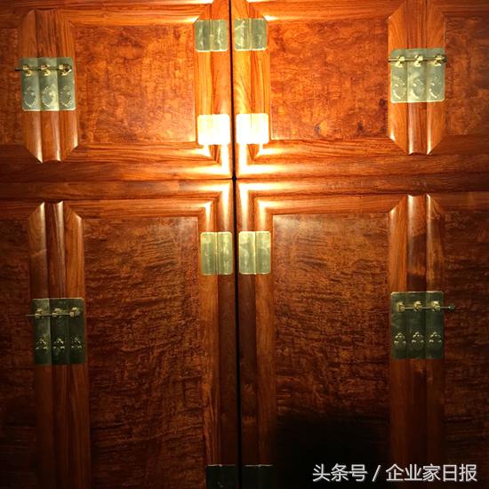 炼木淘金精益求精——专访明雅轩红木家具董事长韩中凯