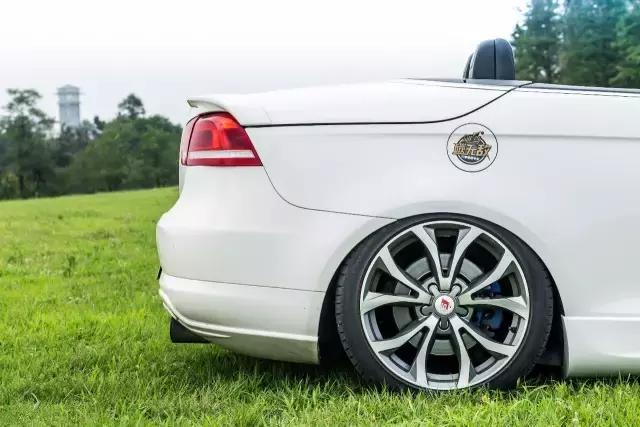 大众尚酷第一款,尚酷对比大众eos