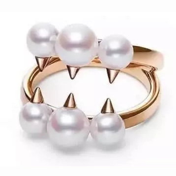 经常出现极光流星现象的是哪一层,极光和花珠的区别