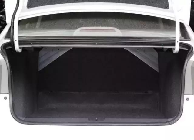 首付8900，2017款锋范，时尚、省油、经济