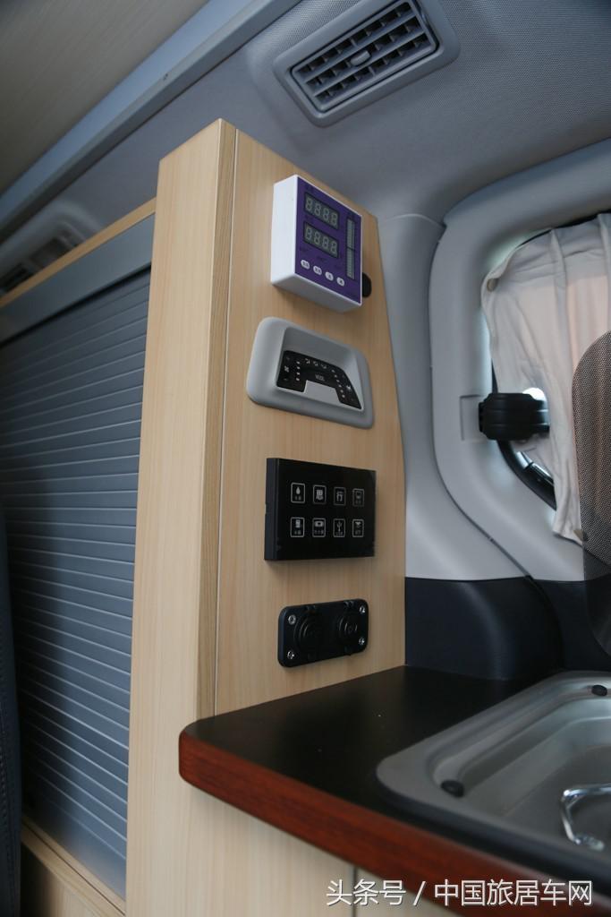 上汽大通g10最新款房车,大通g10升顶房车使用感受
