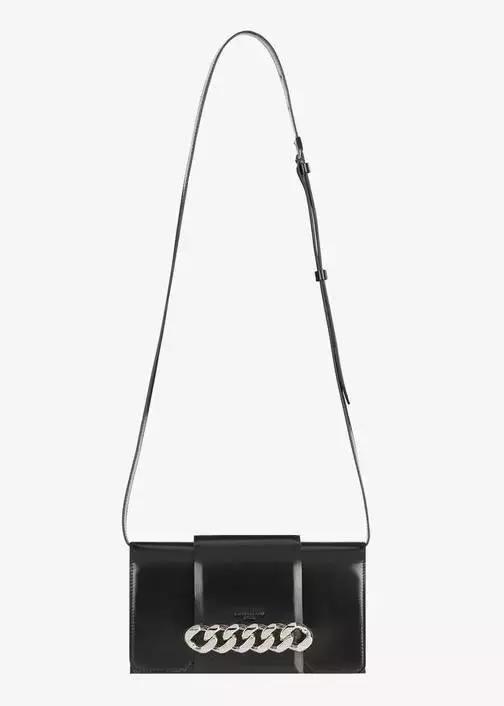 国内外差价最大的产品,哪个国家的品牌包包便宜