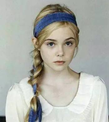 发带编发发型简单又好看,怎么编发发带发型教程