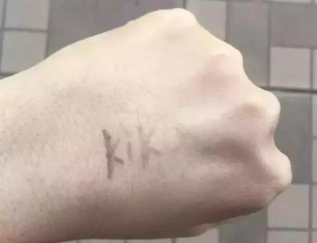 这些超好用的美妆小单品,那些超好用的平价彩妆