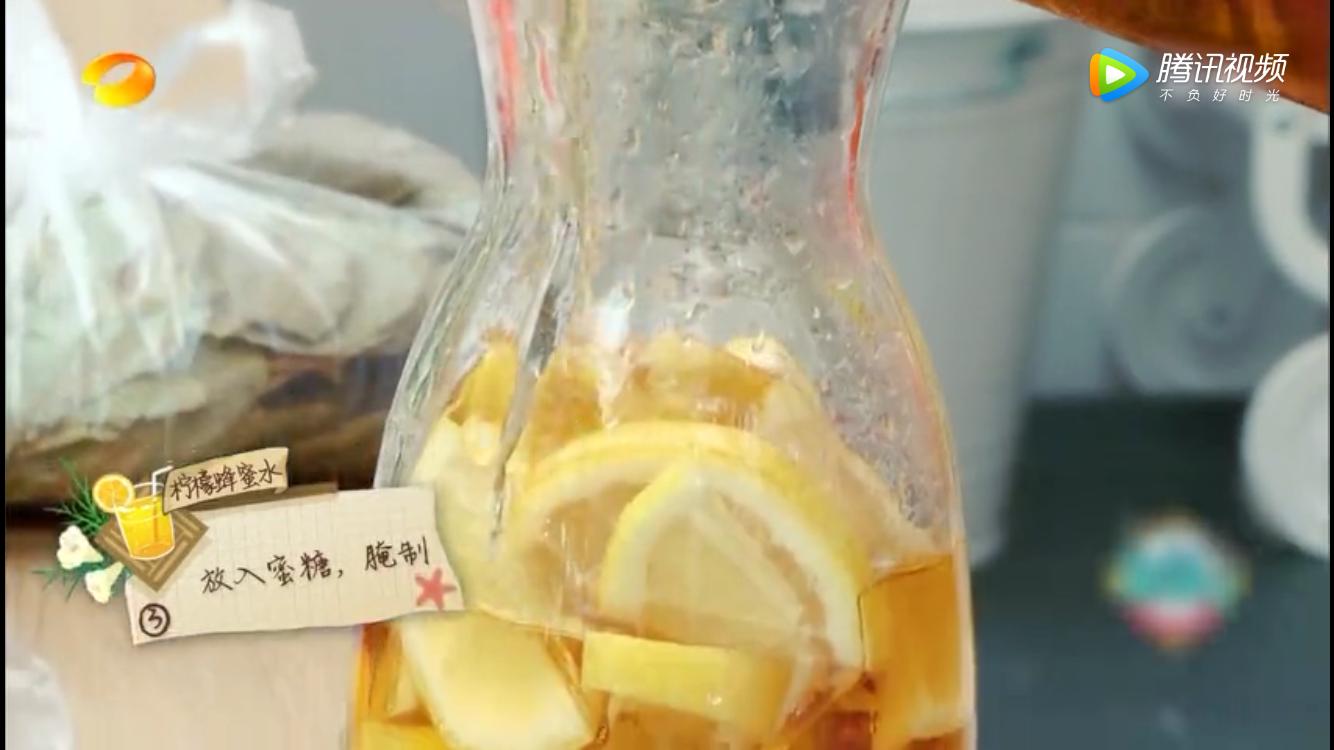 赵薇蜂蜜柠檬水真的好喝么,中餐厅赵薇做的蜂蜜柠檬水