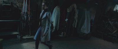 图解电影《招魂2》｜恶鬼折磨萝莉的一百种方法，被吓到漏尿