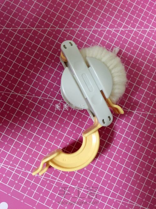 用小皮筋做戒指的小教程,做简单又漂亮的蝴蝶结戒指