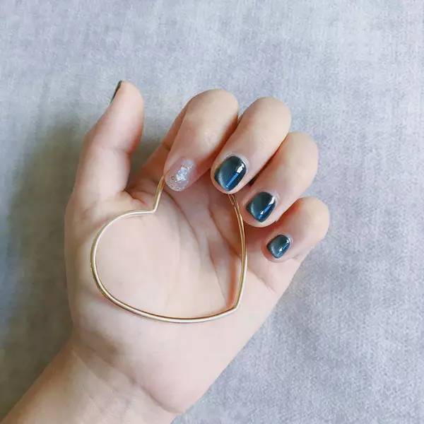 打个赌！看完这100款时髦美甲，你会种下一片草原