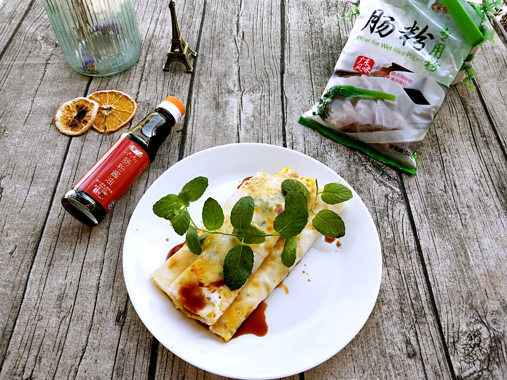 广州蛋肠粉早餐做法,美食广州肠粉制作教程