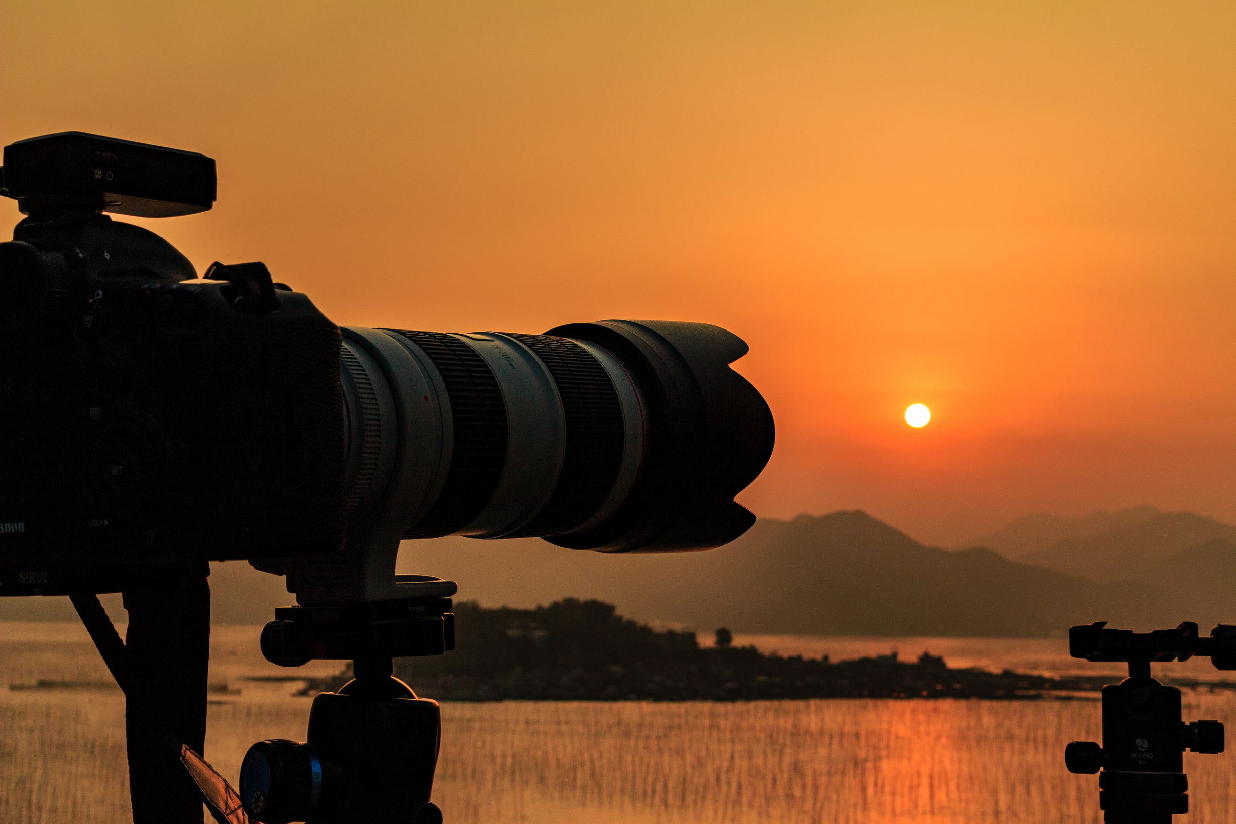 eos70d单反相机如何对焦,怎么设置单反相机的接目镜对焦点