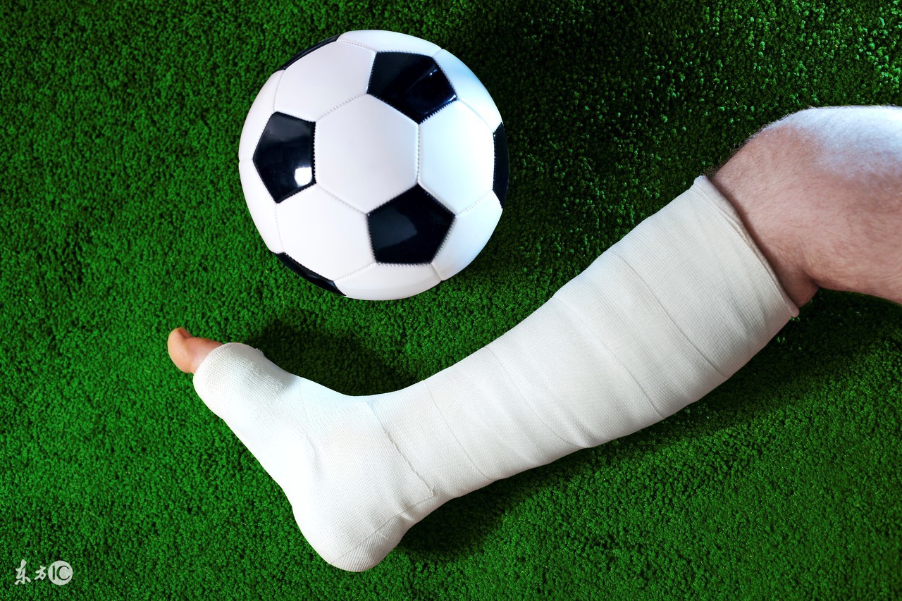 打球出现了骨折怎么处理,球场骨折