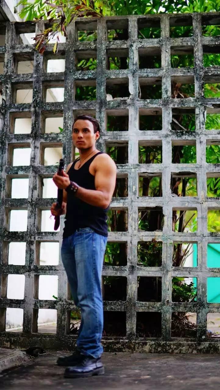 技术最好的摔角手,和伤病抗争八年