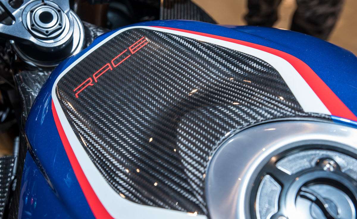 宝马摩托车hp4race价格,宝马摩托车hp4老款