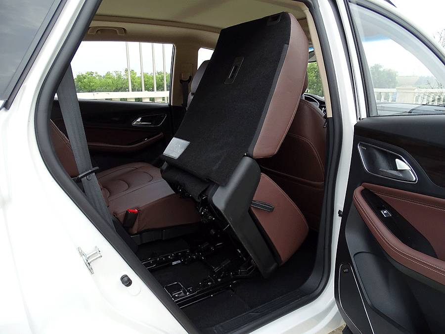 七年的宝骏560值得入手吗,宝骏560跑了八万公里还值得买吗