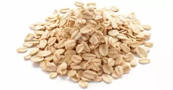 猫狗毛发怎么处理,猫狗皮毛皮屑过多咋回事