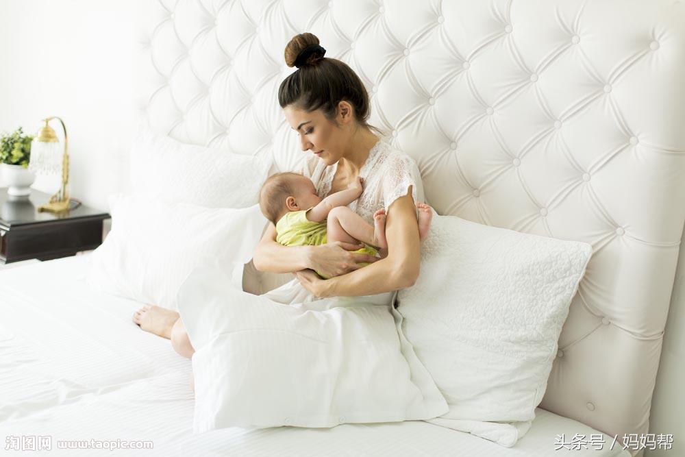 喂夜奶的三个方法,半岁母乳喂养如何断夜奶