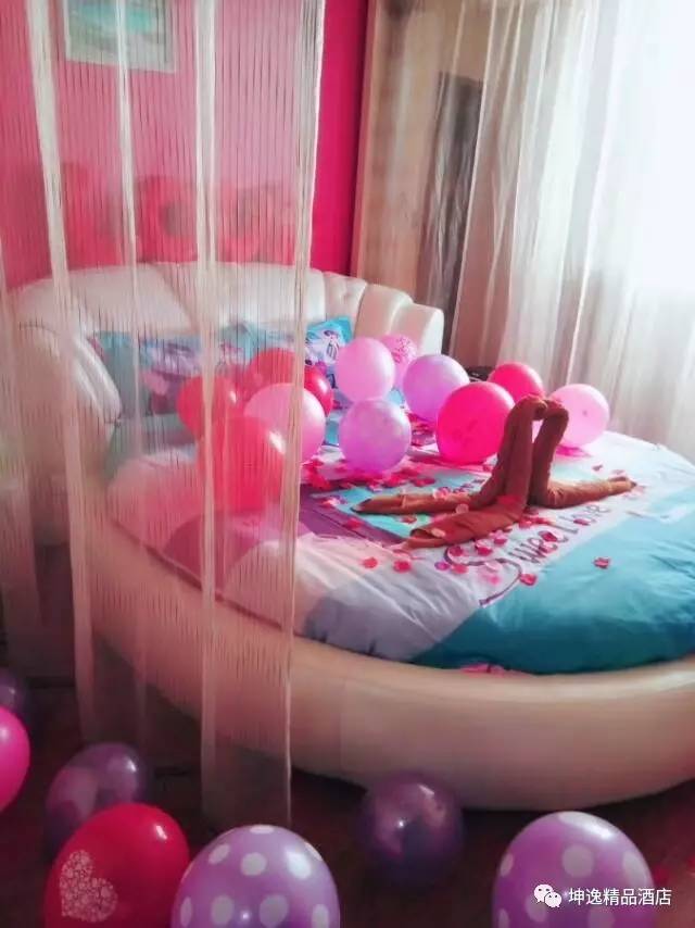 浓情七夕，恋在坤逸