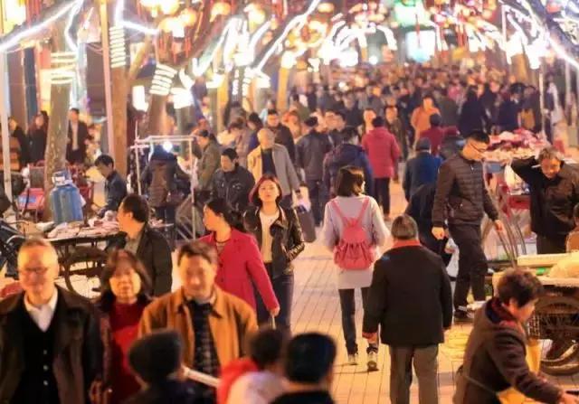 大足石刻详细讲解,大足简短介绍