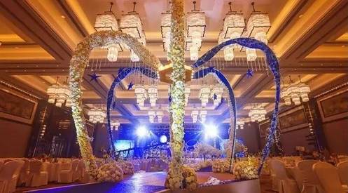 星空婚礼布置效果图,星空婚礼现场布置需要多长时间