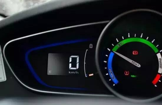 第一批荣威e550怎么样了,荣威e550体验