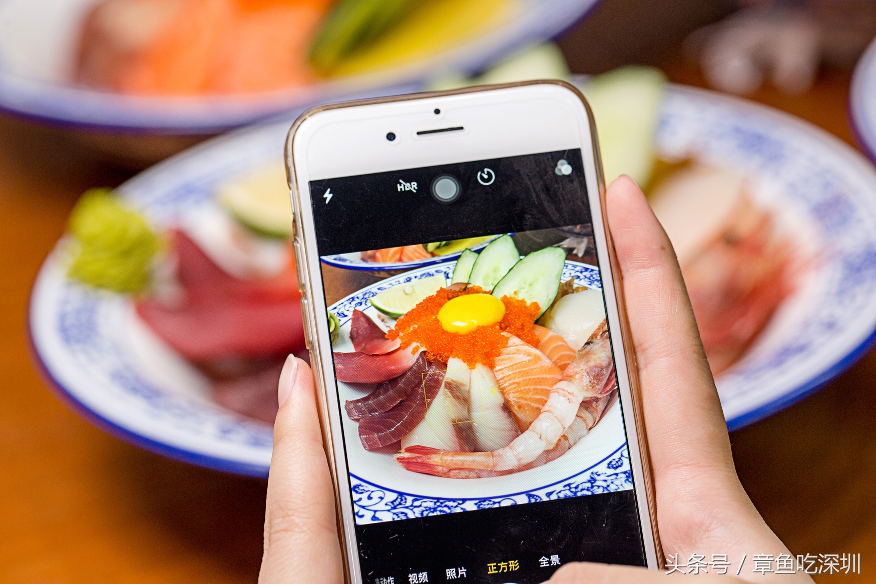 日式蟹肉刺身盖饭,300元一碗的日本刺身盖饭