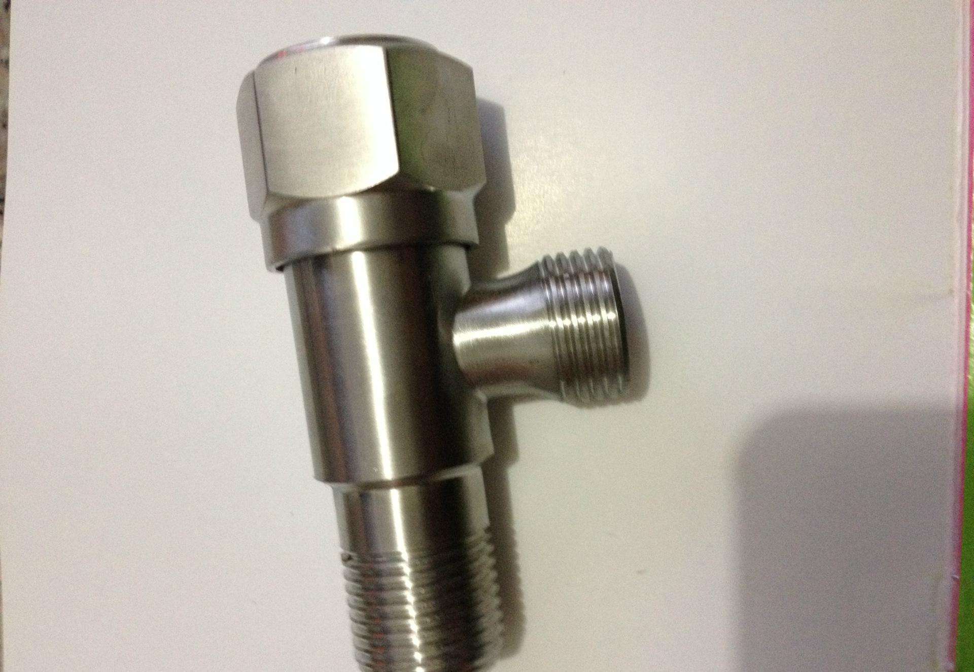 角阀漏水各种修补方法,角阀漏水的概率大吗