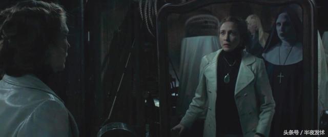 图解电影《招魂2》｜恶鬼折磨萝莉的一百种方法，被吓到漏尿