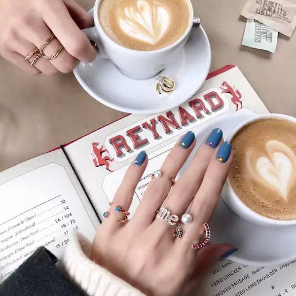 打个赌！看完这100款时髦美甲，你会种下一片草原