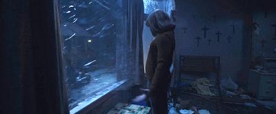 图解电影《招魂2》｜恶鬼折磨萝莉的一百种方法，被吓到漏尿