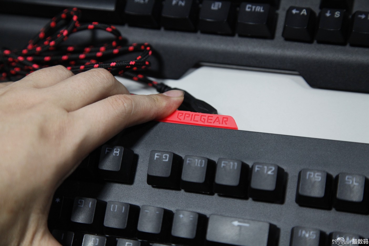 哪款青轴机械键盘最好用,青轴机械键盘推荐排行榜前十名