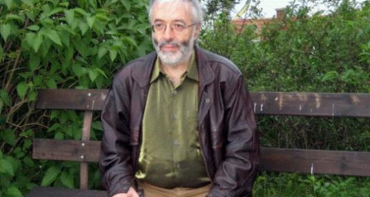 *教邪**主欺世盗名，骗术总是惊人的相似