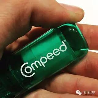 出国必带物品证件,出国旅游必备100个小贴士