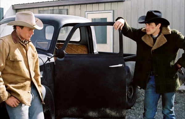 杰克吉伦哈尔主演的电影,杰克吉伦哈尔的烧脑电影推荐