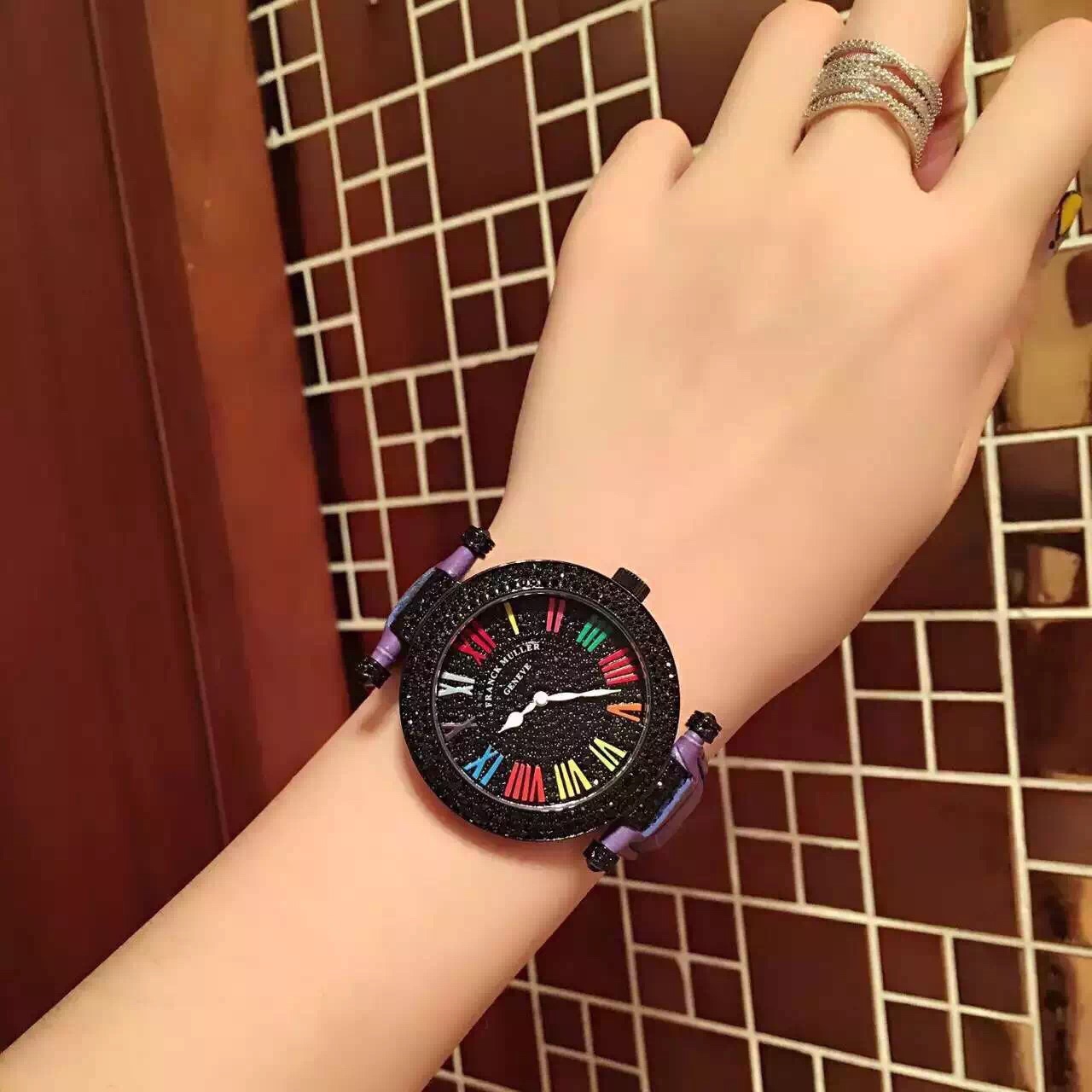 最经典的平民腕表 (平民消费腕表推荐)