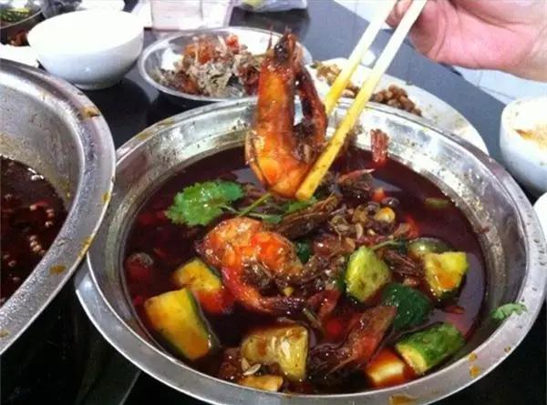 重庆这些人气爆棚却经济实惠的美食，你吃过几个？超全整理赶紧收