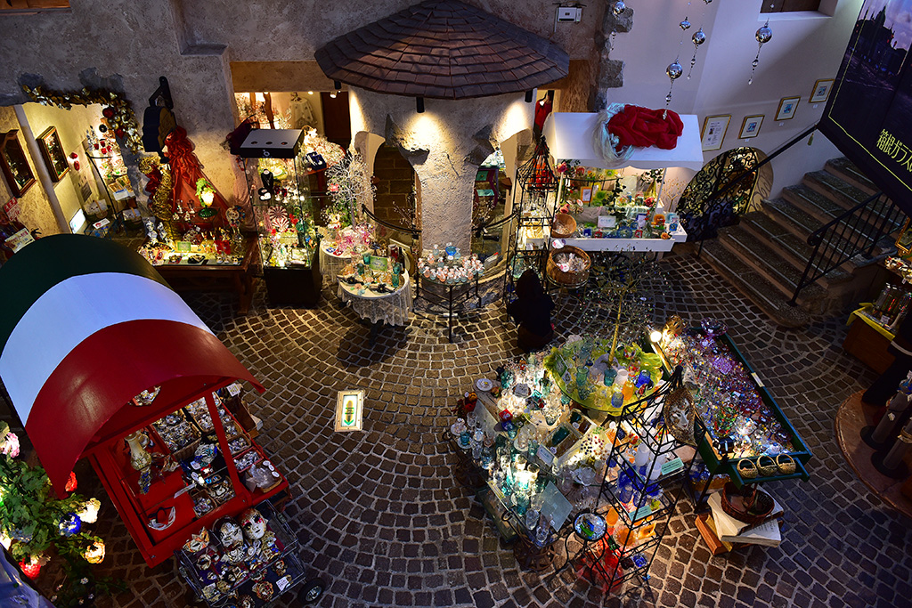 箱根，在玻璃与木头里寻觅艺术