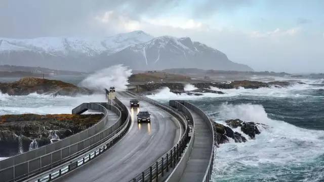 大西洋的不归路，风景永远都在最险处。