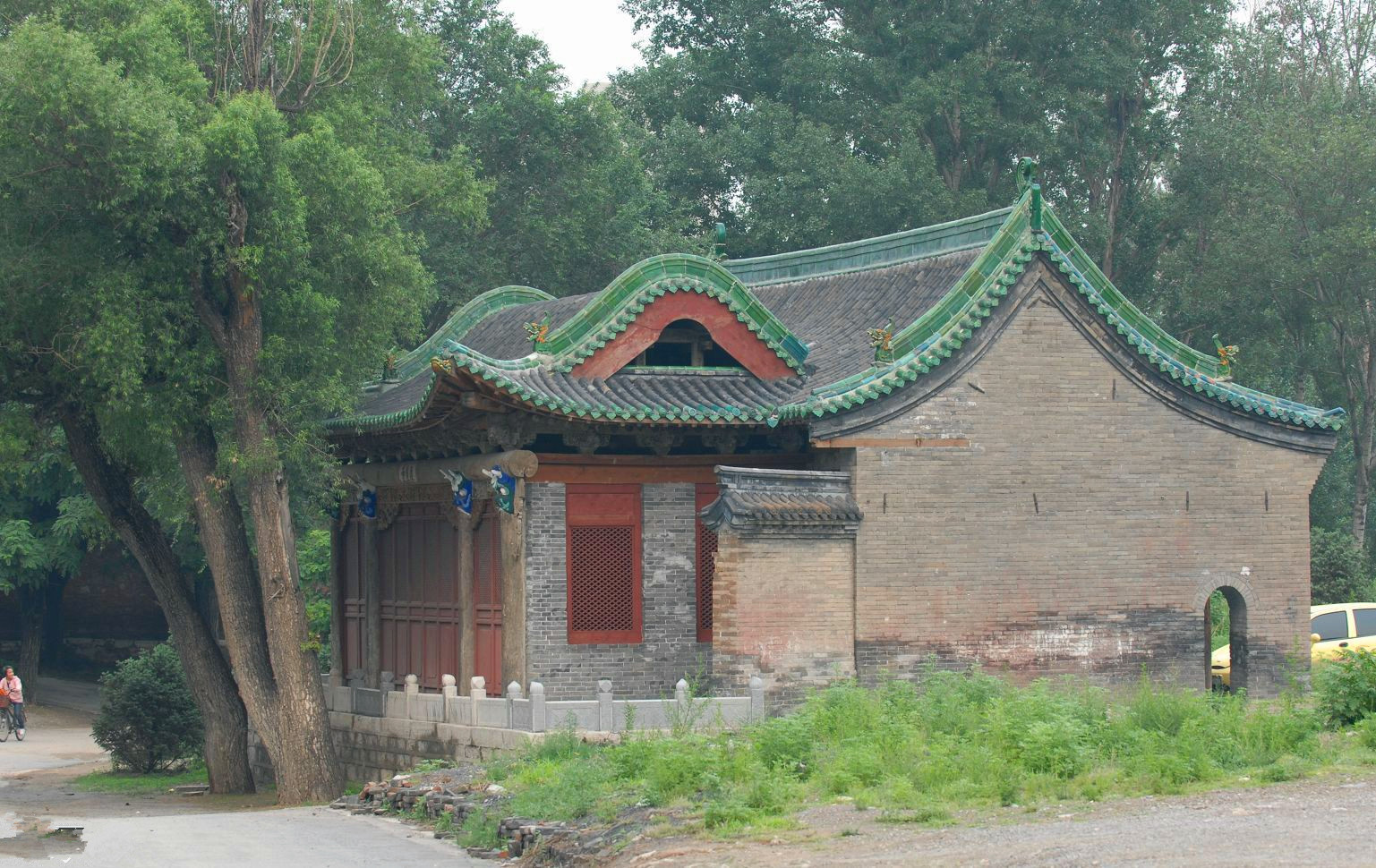 涨姿势：与晋祠齐名的窦大夫祠这几幅元代团龙雕的可真不错！