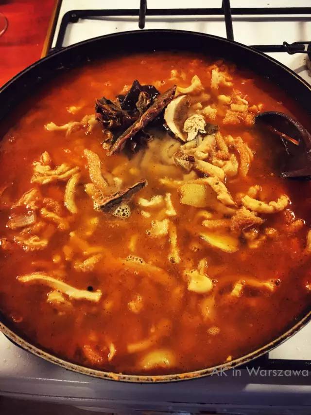 没有辣锅的火锅是没有灵魂的,没有麻辣火锅怎么吃