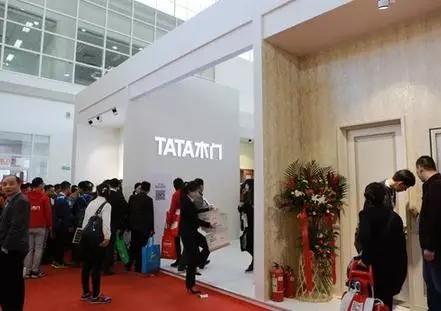 tata木门和梦天木门多少钱,3D木门全屋定制探店