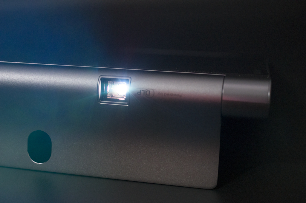 联想投影平板yogatab3pro,联想yogatab3投影评测