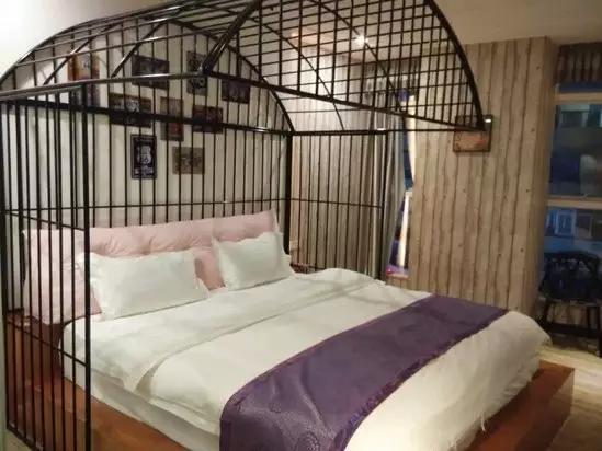 不敢往下看的酒店,深圳最不真实的酒店