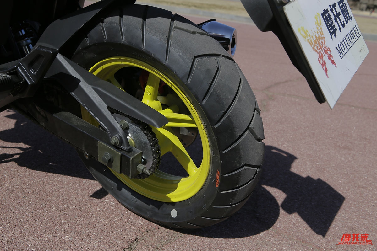 《原创试驾》城市运动小MINI力帆KPMINI摩托车试驾