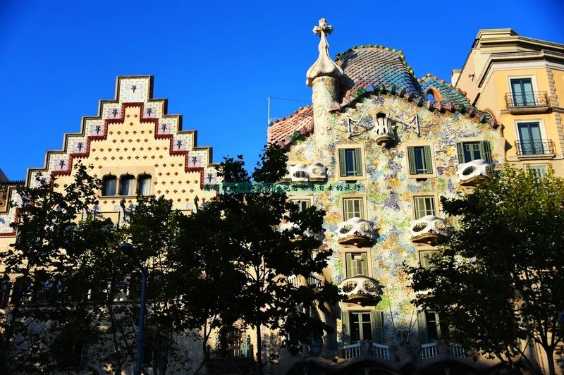 高迪巴塞罗那,高迪巴塞罗那建筑作品